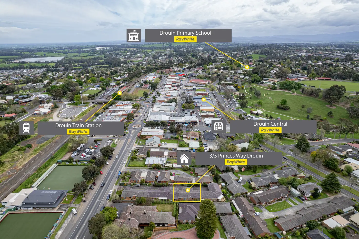 Main view of Homely unit listing, 3/5 Princes Way, Drouin VIC 3818