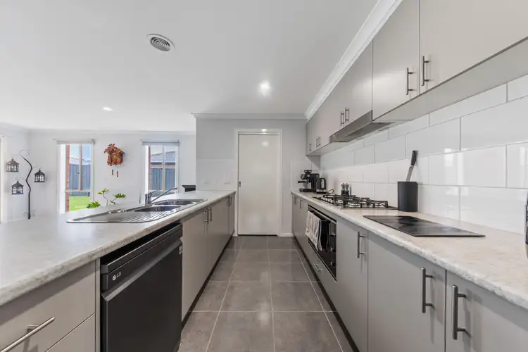 Sixth view of Homely house listing, 26 Water Lily Road, Bunyip VIC 3815