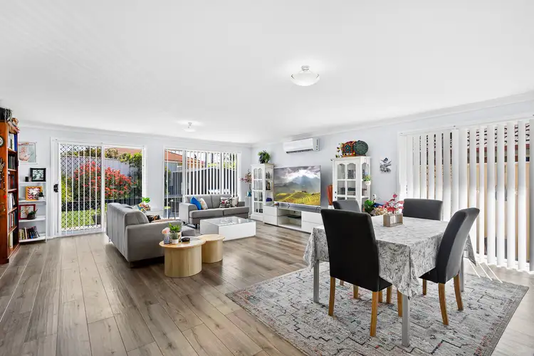 31 Grey Street, Albion Park NSW 2527