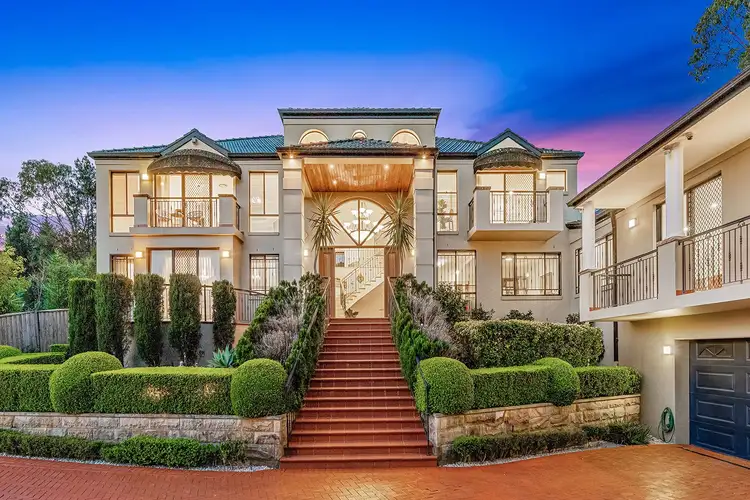 12 Lomond Place, Castle Hill NSW 2154