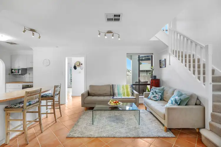 Fourth view of Homely house listing, 6 Woonona Place, Kallaroo WA 6025