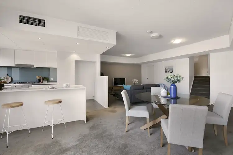 Third view of Homely apartment listing, 3/8 Dunmore Terrace, Auchenflower QLD 4066