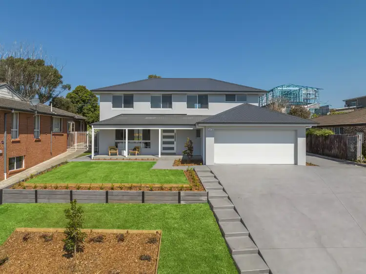 74 Barton Drive, Kiama Downs NSW 2533