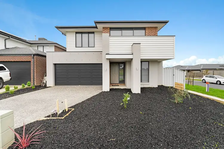 53 Encore Boulevard, Cranbourne South VIC 3977