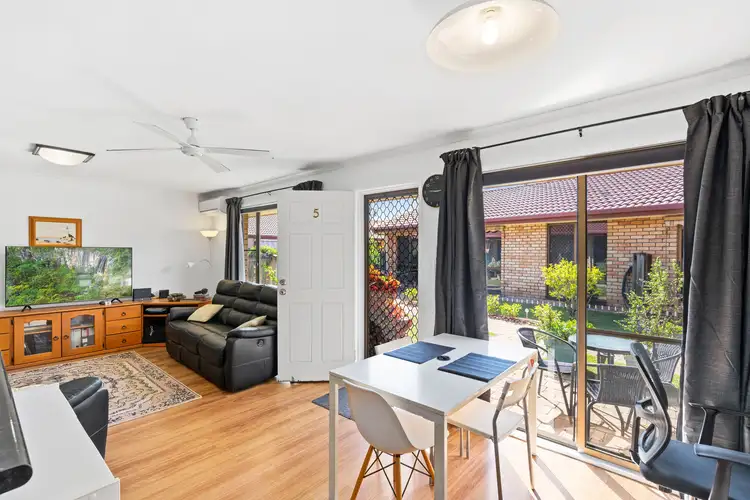 5/35 St Kevins Avenue, Benowa QLD 4217