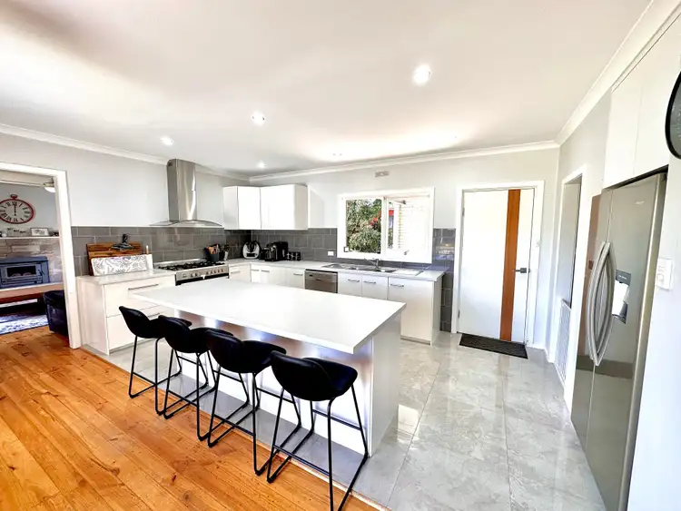 Second view of Homely house listing, 64 Venn Avenue, Bordertown SA 5268
