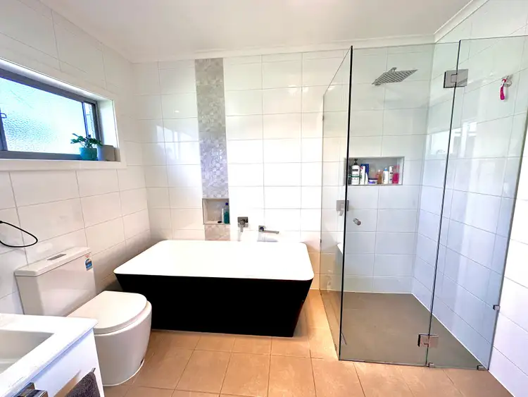 Sixth view of Homely house listing, 64 Venn Avenue, Bordertown SA 5268