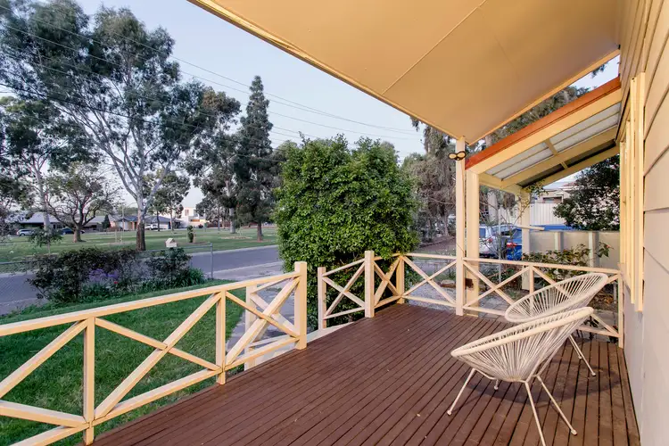 8 Park Road, St Marys SA 5042