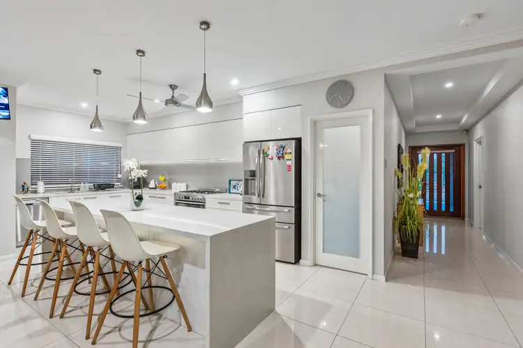 Third view of Homely house listing, 6 Hatoyama View, Bilingurr WA 6725