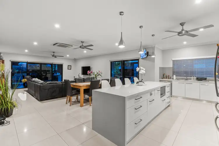 Fifth view of Homely house listing, 6 Hatoyama View, Bilingurr WA 6725