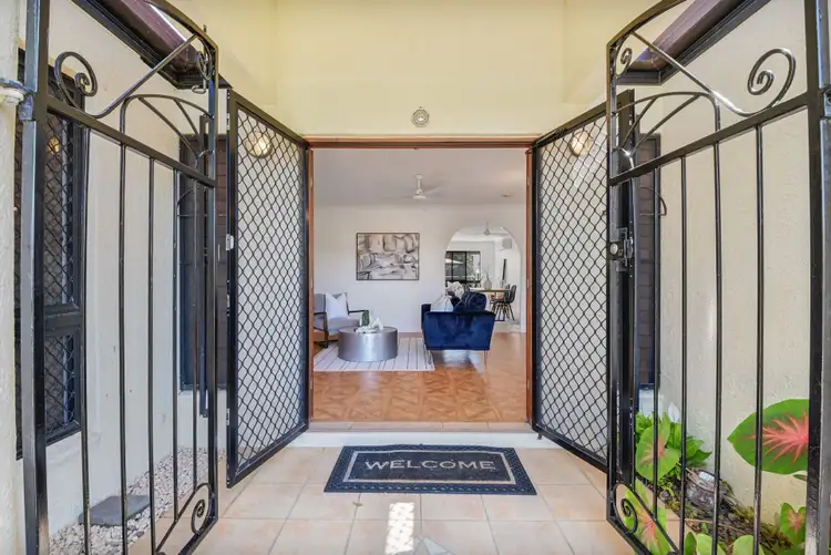 Second view of Homely house listing, 17 Steele Place, Kirwan QLD 4817