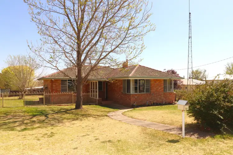 16 Oxford Street, Glen Innes NSW 2370