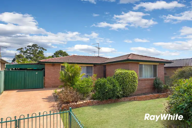15 Tambaroora Crescent, Marayong NSW 2148