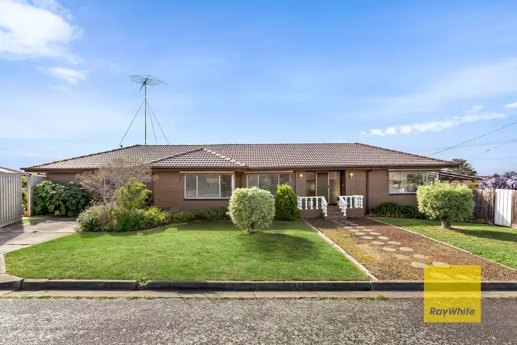 11 Riatta Avenue, Grovedale VIC 3216
