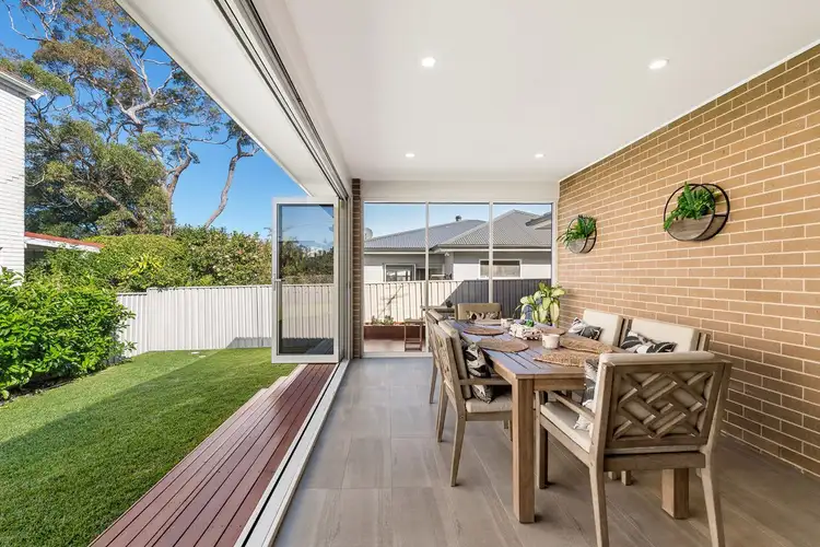 Sixth view of Homely house listing, 2 Tomah Place, Sylvania NSW 2224