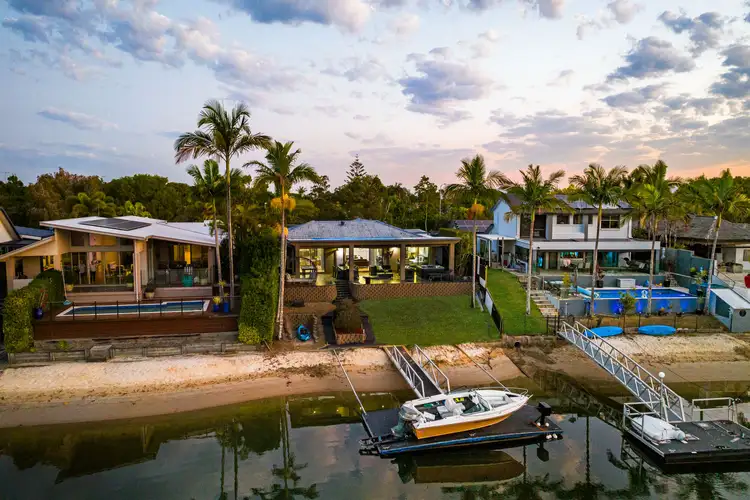 87 Hooker Boulevard, Broadbeach Waters QLD 4218