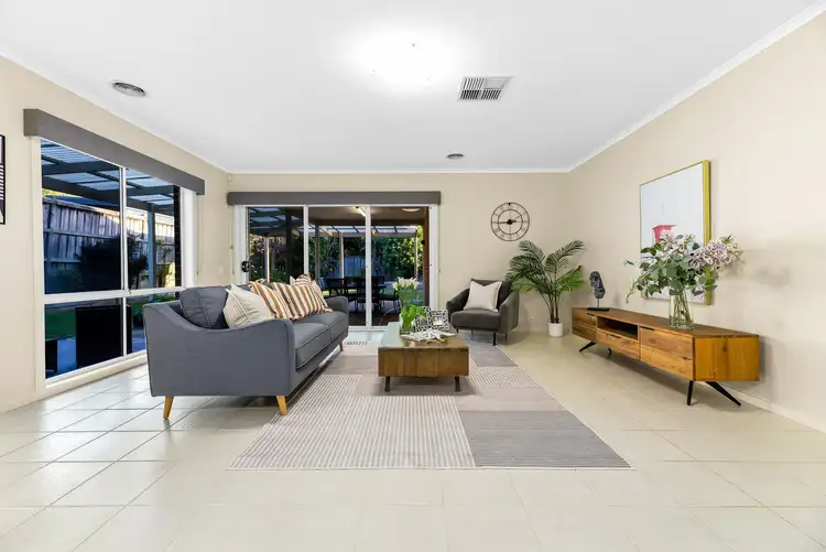 Fifth view of Homely house listing, 10 Landra Court, Berwick VIC 3806