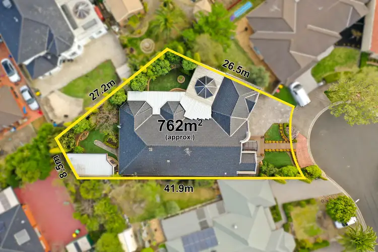 Second view of Homely house listing, 8 Nolan Place, Taylors Lakes VIC 3038