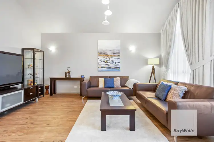 Fourth view of Homely house listing, 8 Nolan Place, Taylors Lakes VIC 3038