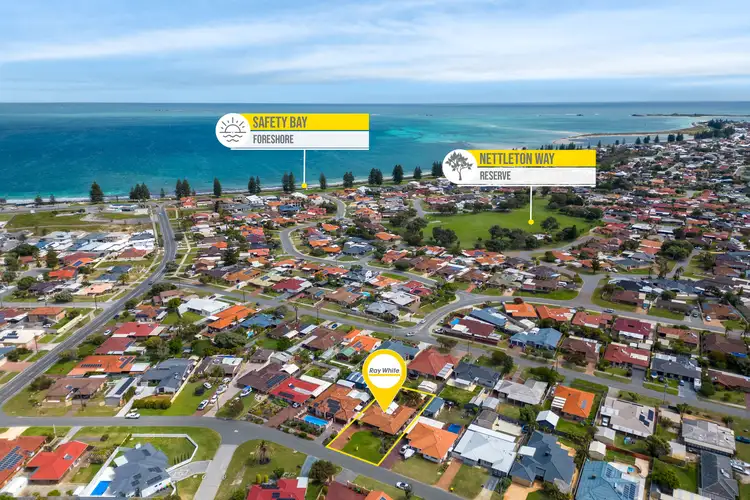 11 Dolphin Road, Safety Bay WA 6169