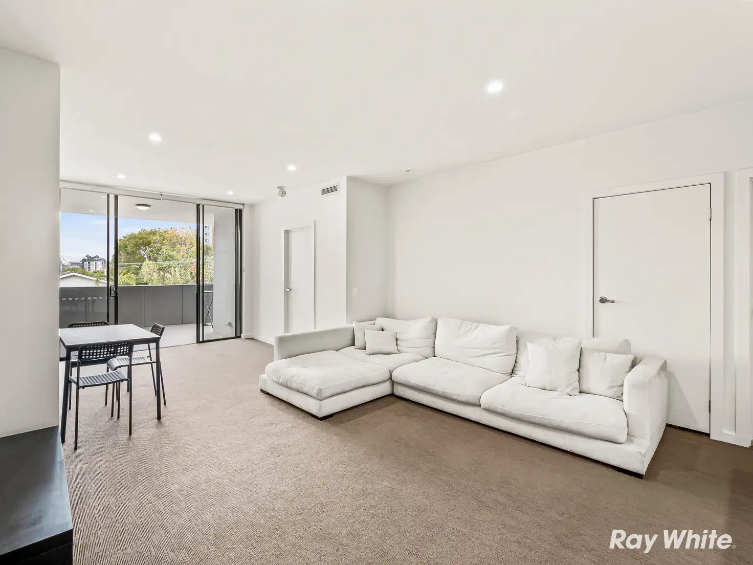 Main view of Homely apartment listing, 201/24 Bromley Street, Kangaroo Point QLD 4169