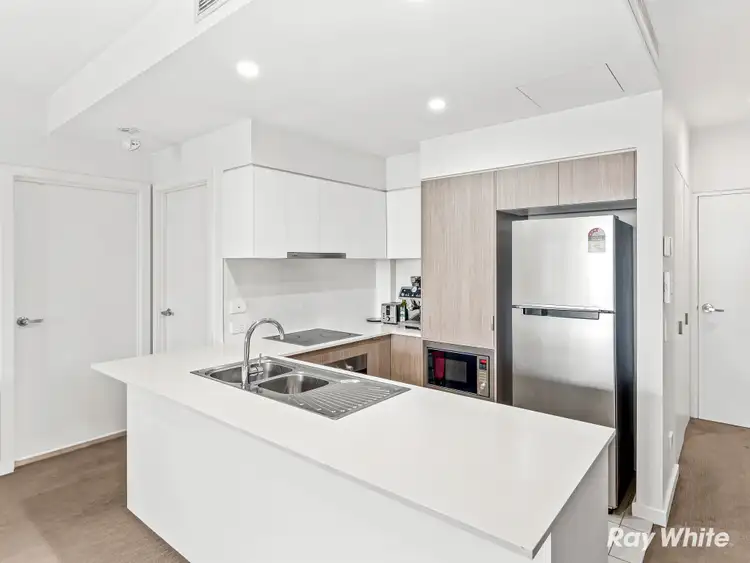 Fifth view of Homely apartment listing, 201/24 Bromley Street, Kangaroo Point QLD 4169