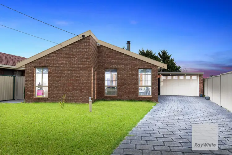 11 Winchester Court, Kings Park VIC 3021