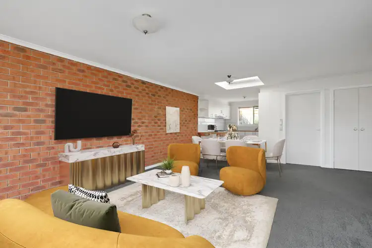 Second view of Homely unit listing, 2/10 Barry Street, Reservoir VIC 3073