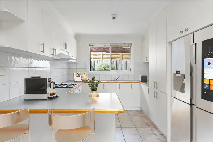 Fourth view of Homely unit listing, 2/10 Barry Street, Reservoir VIC 3073