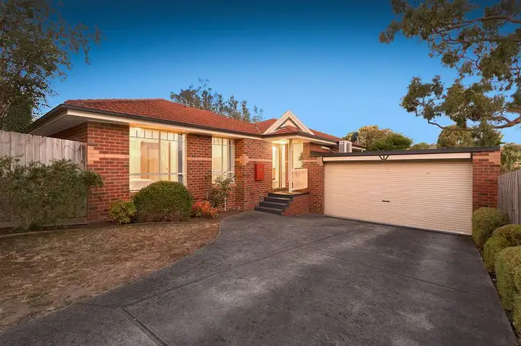 Main view of Homely unit listing, 2/26 Bales Street, Mount Waverley VIC 3149