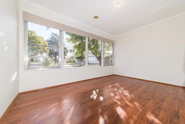 Fifth view of Homely house listing, 52 Kiewa Crescent, Dallas VIC 3047