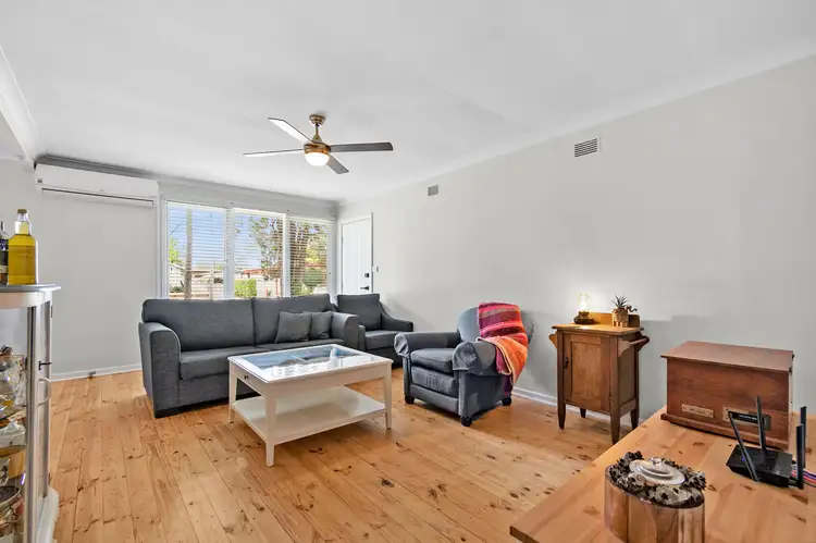 Second view of Homely house listing, 8 Day Avenue, Hobartville NSW 2753