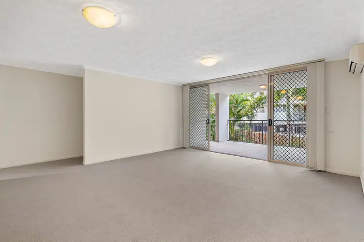 Second view of Homely unit listing, 23/8 Mascar Street, Upper Mount Gravatt QLD 4122