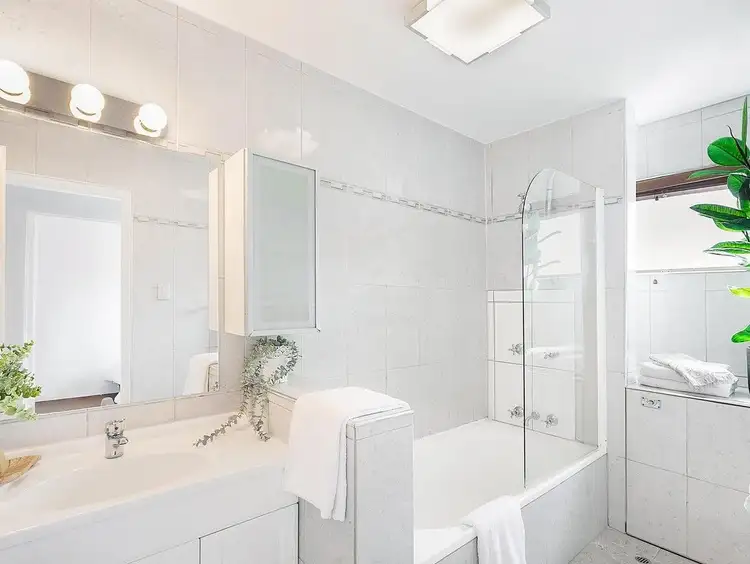 Sixth view of Homely house listing, 2/68 York Street, Coorparoo QLD 4151
