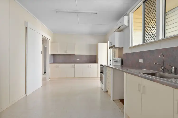 Fifth view of Homely house listing, 54 Old Airport Drive, Emerald QLD 4720
