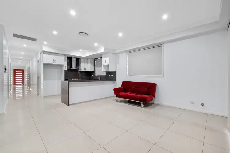 Fourth view of Homely house listing, 8a Minnamurra Circuit, Prestons NSW 2170