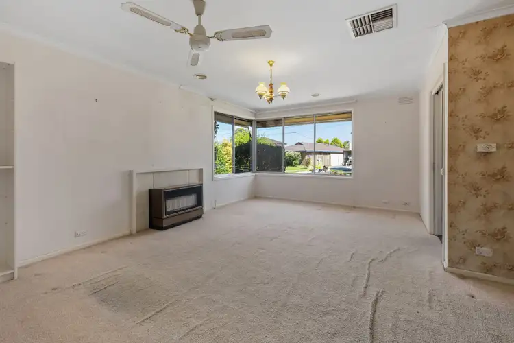 Fourth view of Homely house listing, 4 Orchid Court, Lalor VIC 3075