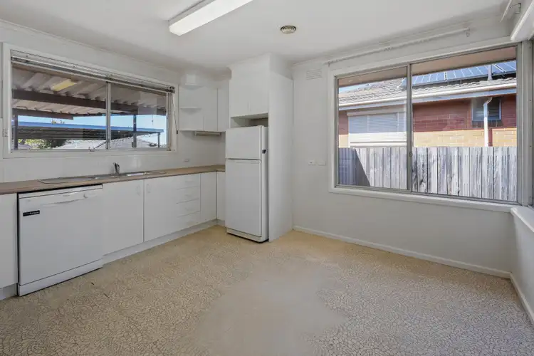 Fifth view of Homely house listing, 4 Orchid Court, Lalor VIC 3075