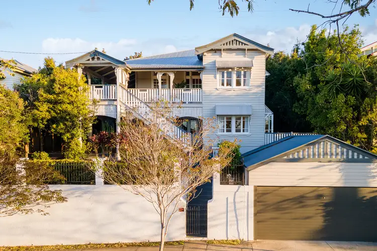 44 Garrick Terrace