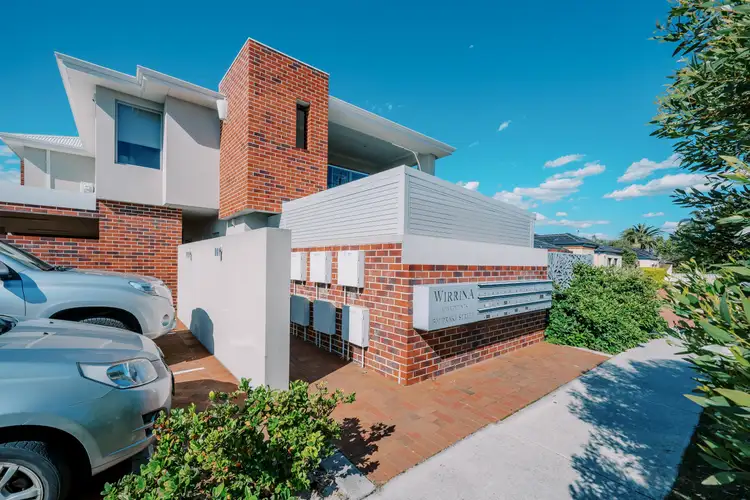 20/300 Drake Street, Morley WA 6062