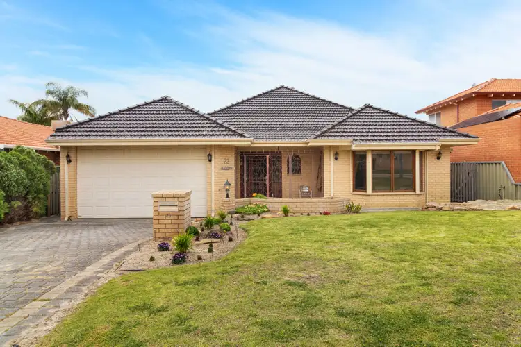23 Meadowbrook Boulevard, Dianella WA 6059