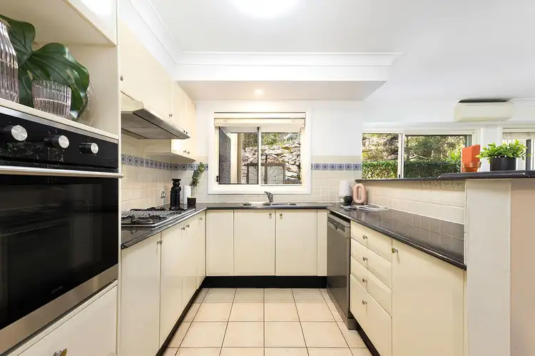 Fourth view of Homely unit listing, 1/33 Kinsellas Drive, Lane Cove NSW 2066
