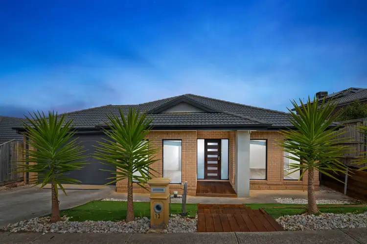13 Raglan Rise, Doreen VIC 3754