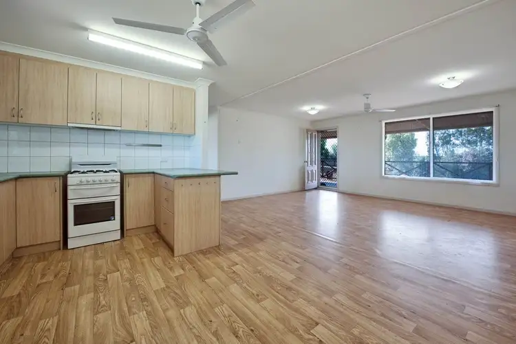 Fourth view of Homely house listing, 2 Gregory Street, Isseka WA 6535