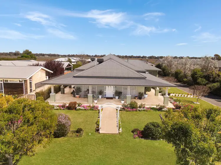 119-121 Wambat Street, Forbes NSW 2871