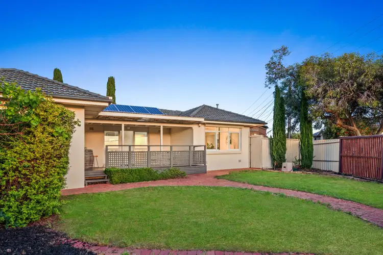 1 Oak Court, Campbelltown SA 5074