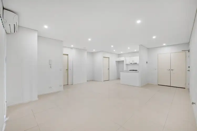Sixth view of Homely apartment listing, 13/2-4 George Street, Warwick Farm NSW 2170