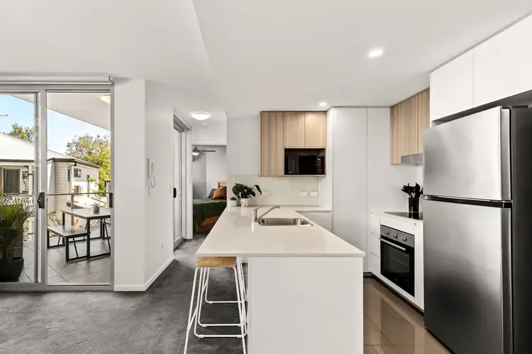 2/25 Colton Avenue, Lutwyche QLD 4030
