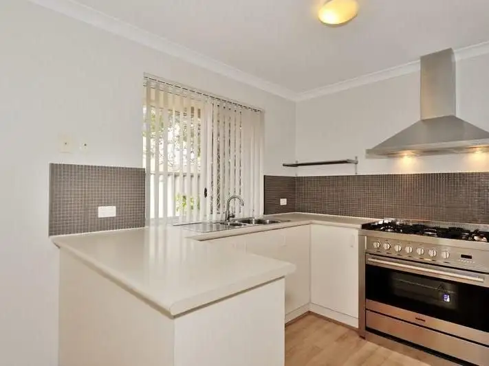 Fifth view of Homely villa listing, 13/11 Elvire Street, Viveash WA 6056