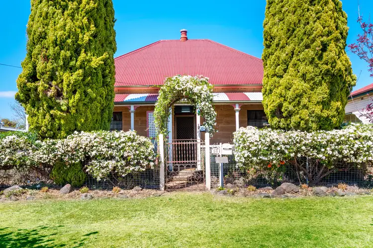 98 Fitzroy Street, Warwick QLD 4370